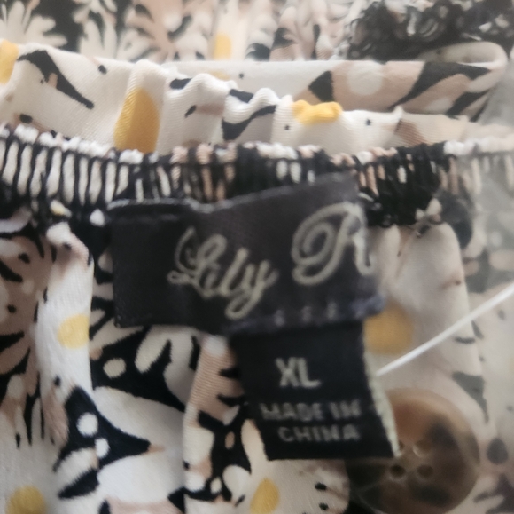 NWT Lily Rose crop daisy floral top XL - Picture 5 of 6